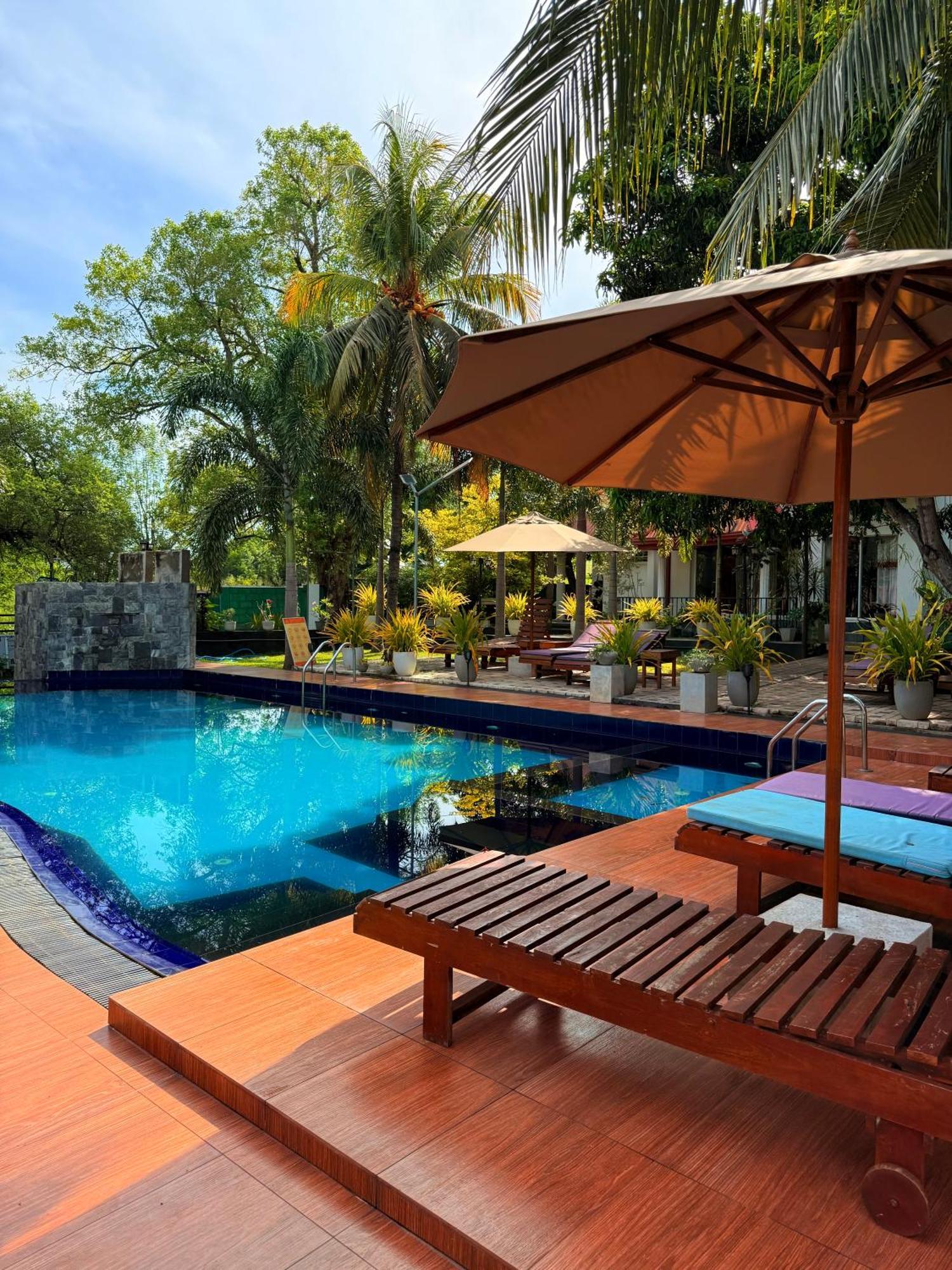 Gold Crown Residence Dambulla Eksteriør bilde